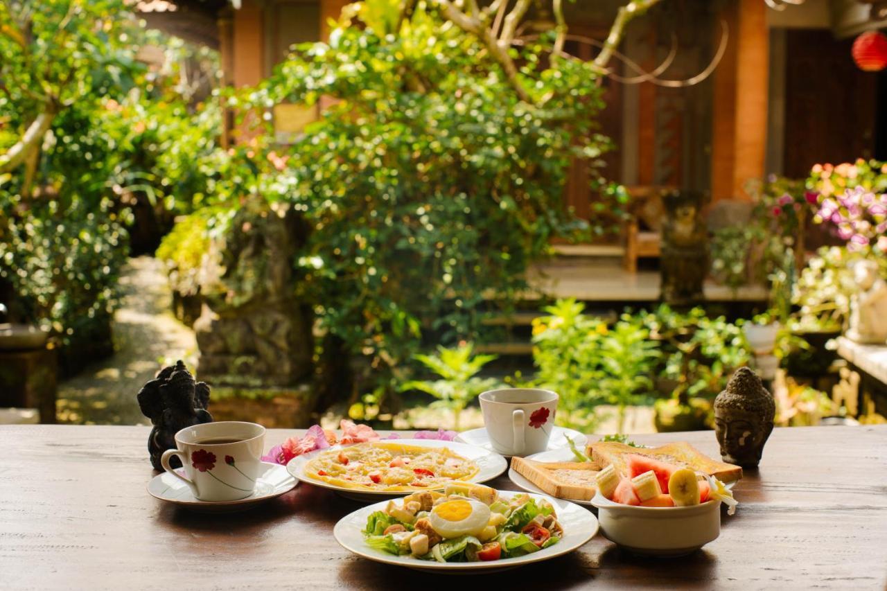 Satya House Ubud Экстерьер фото